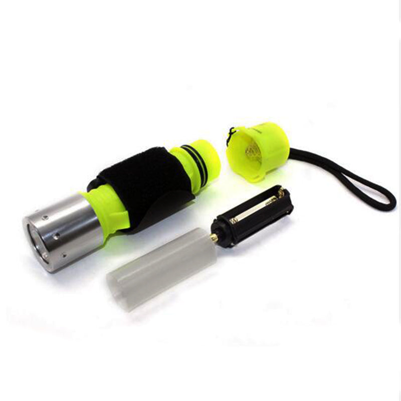 Illumination Underwater Flashlight